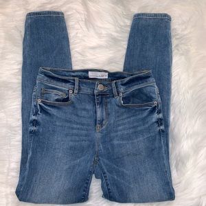 Loft Cropped Skinny Jeans Size 26